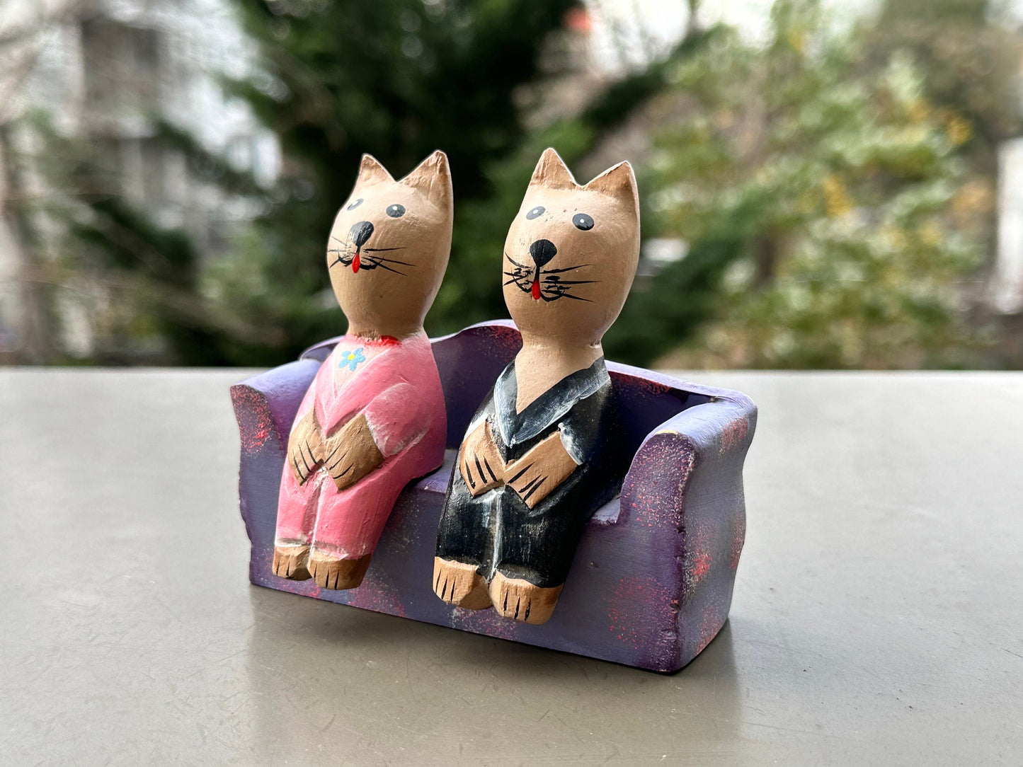 Wood cat couple on sofa wood sculpture gift halloween Christmas happy new year colorful adorable figurine