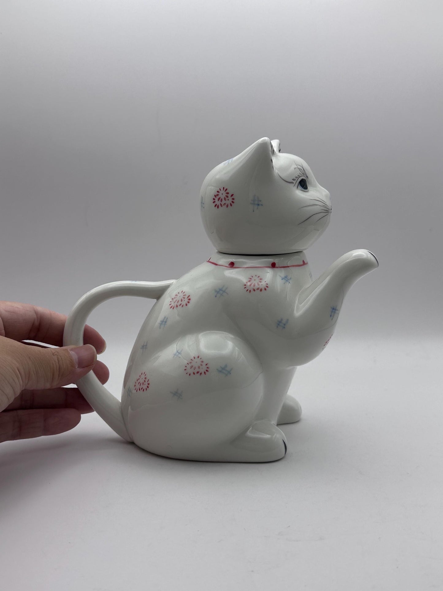 ceramic cat kettle